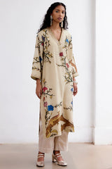 Off White Kalamkari Cotton Kurti Set with Floral & Wildlife Motifs