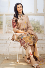 Beige Floral Kalamkari Kurta Set with Dupatta – Printed Appliques & Scallop Border