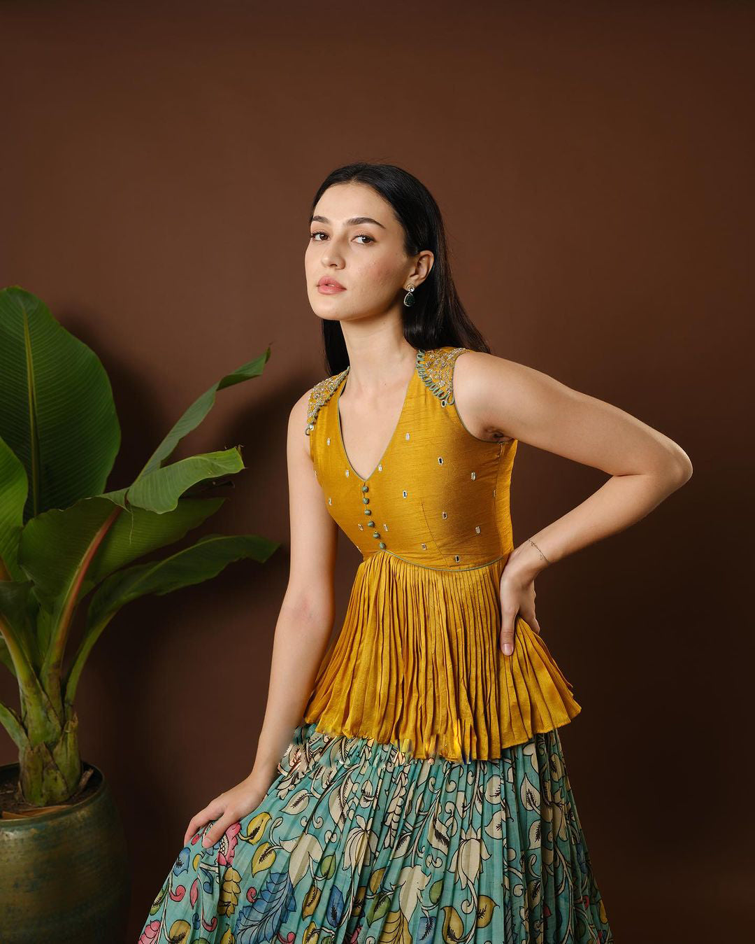 Elegant Ethnic Fusion - Premium Mirror Crop Top with Flowing Lehenga