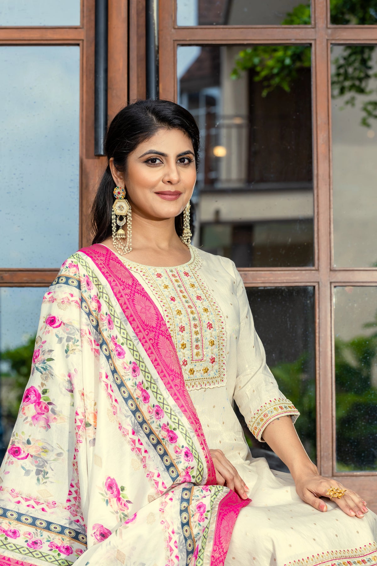 Elegant Embroidered Cotton Suit with Jacquard Dupatta