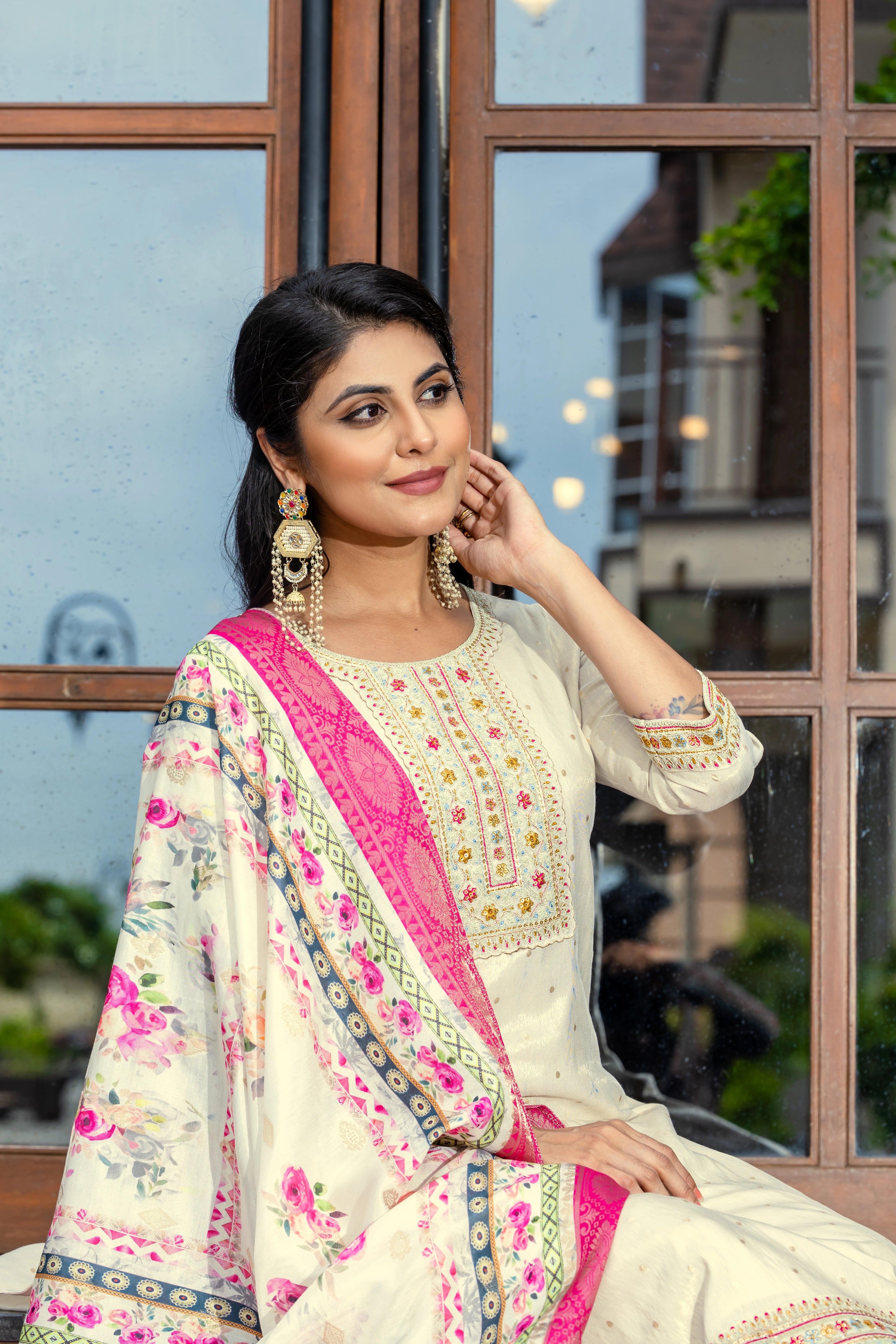 Elegant Embroidered Cotton Suit with Jacquard Dupatta