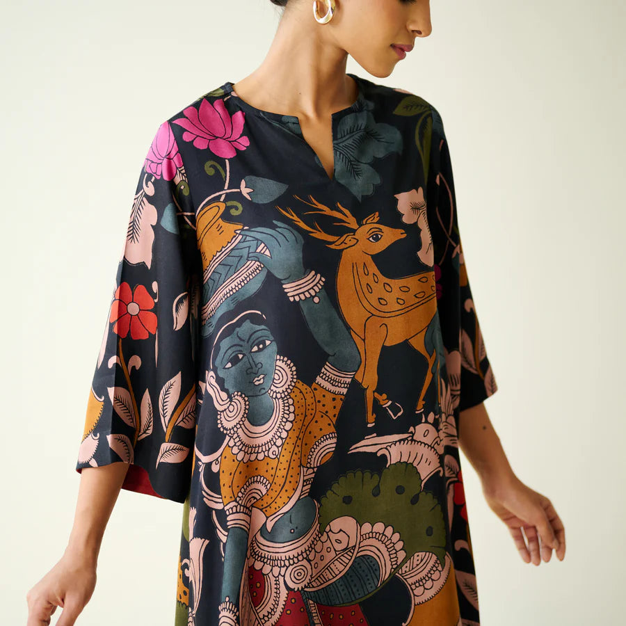 Chitra Kalamkari Print Kurta & Relaxed Churidar Pants Set (Black & Multi-Colored)