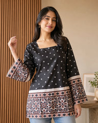 Chitrekha Border Print Kurti
