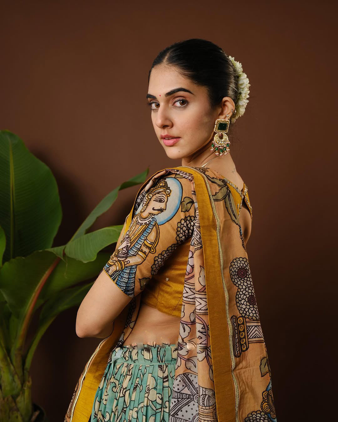Elegant Printed Kalamkari Lehenga with Mirror Work – Ideal for Indian Weddings & Special Occasions