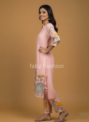 Baby Pink Cotton Kurta Set with Kalamkari-Inspired Animal Motifs – Ethnic Wear for Women with Dupatta