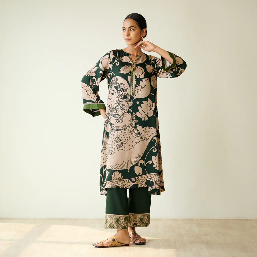 Green Kalamkari Print Kurta Set with Mukaish Embroidery - Ethnic Wear for Women