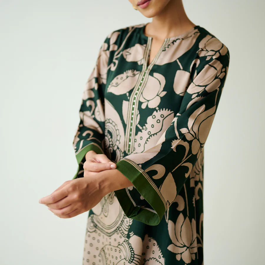 Green Kalamkari Print Kurta Set with Mukaish Embroidery - Ethnic Wear for Women