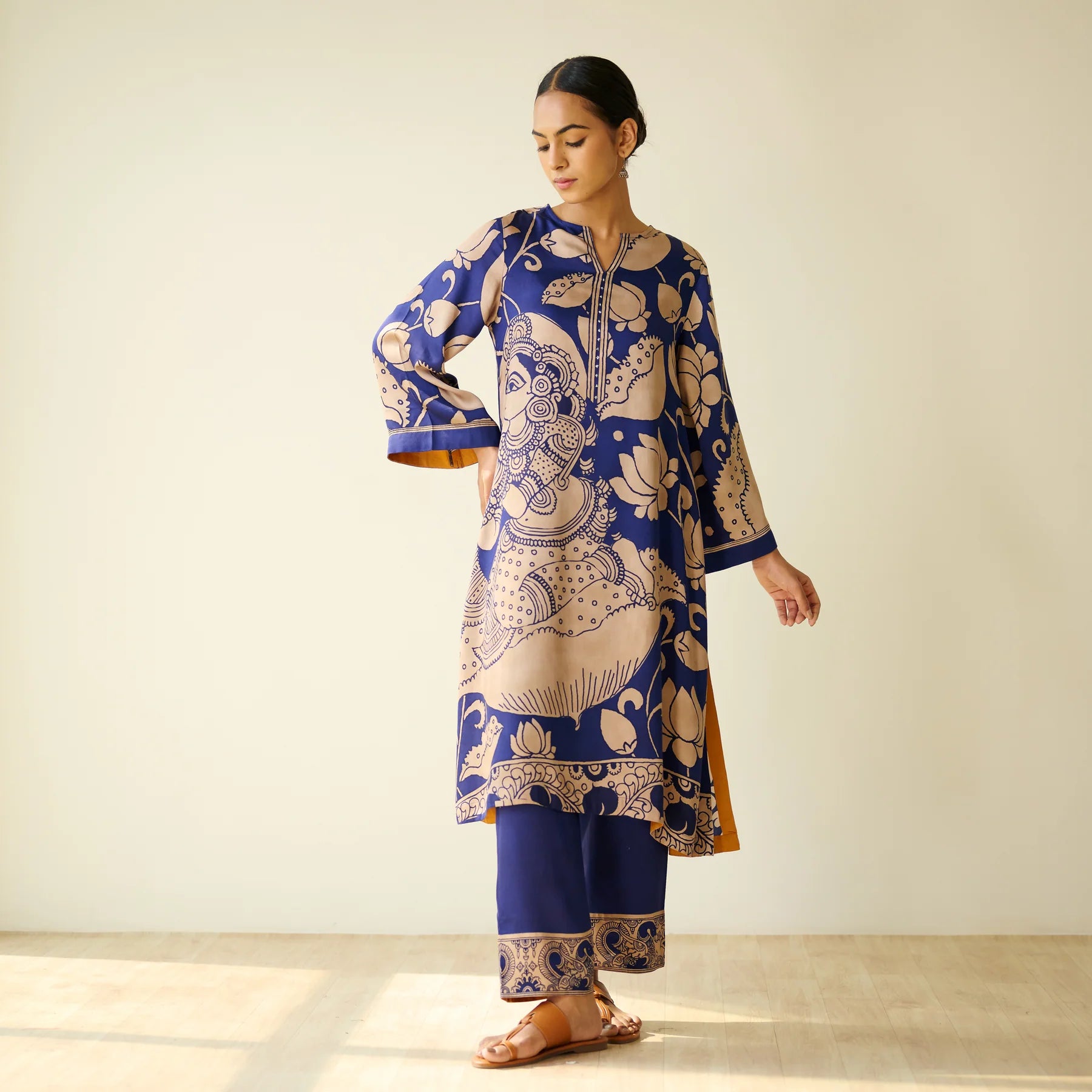Royal Blue Kurta Set with Embroidery and Kalamkari Print