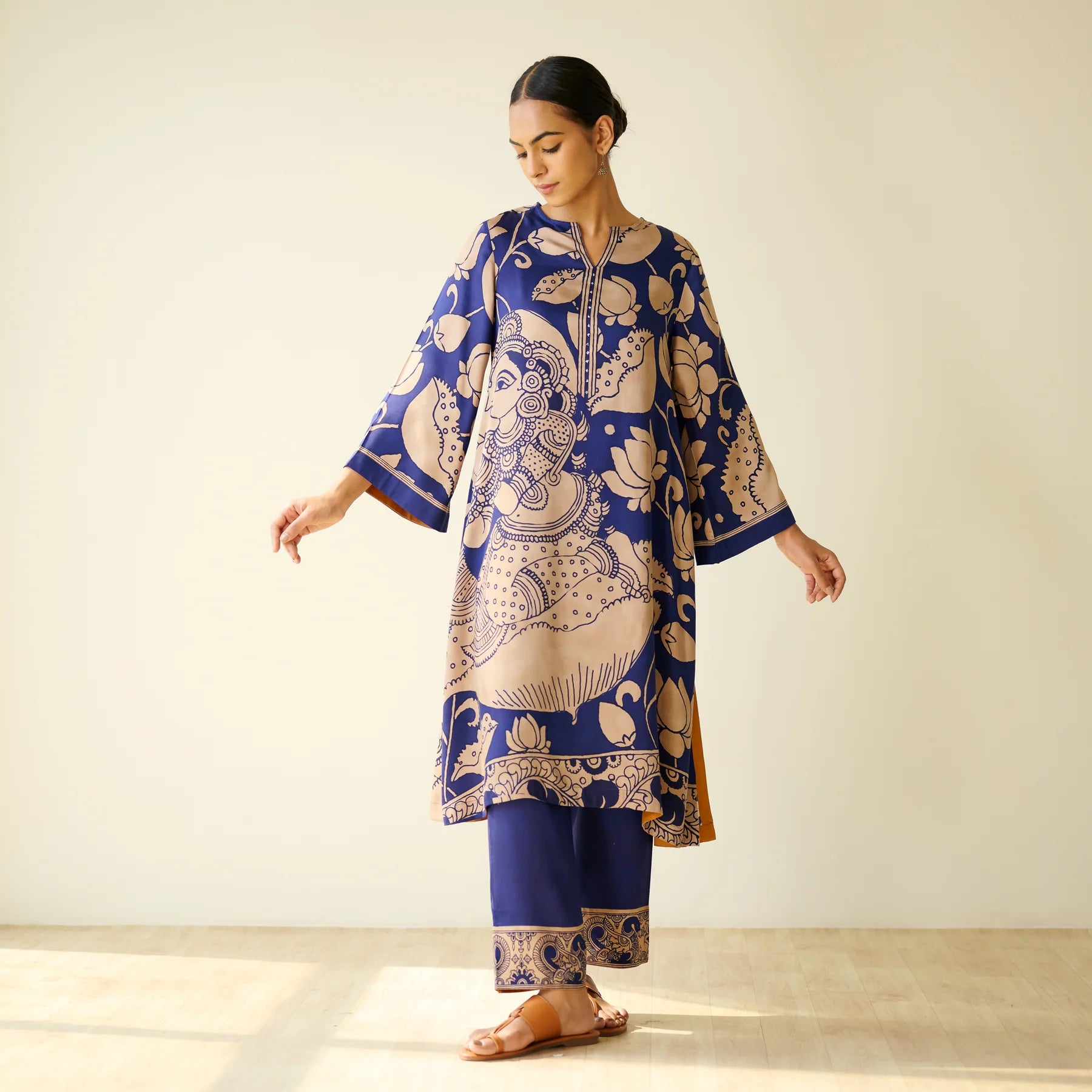 Royal Blue Kurta Set with Embroidery and Kalamkari Print